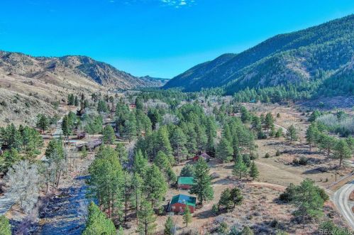 236 Rustic Rd, Bellvue CO 80512-9314 exterior