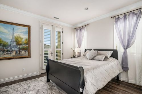 22 Shadybend, Irvine CA  92602-0844 exterior