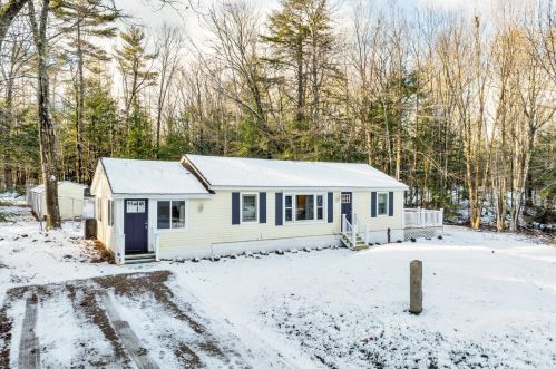 153 Lakeshore Dr, Wakefield, NH 03887-6014