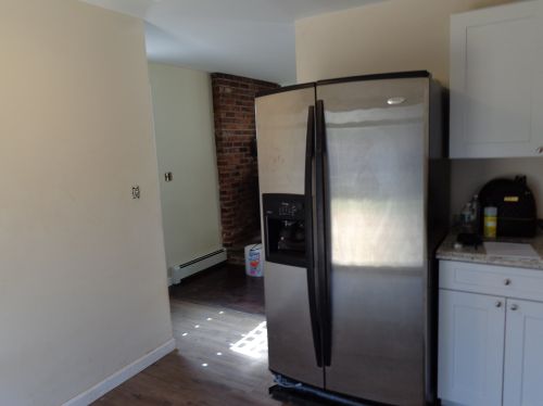16 Spruce Dr, Dover, NH 03820-4434