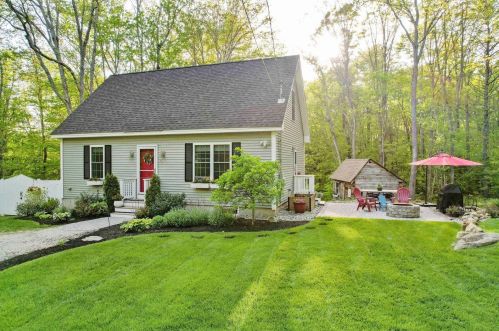 45 Range Rd, Chichester, NH 03234-4644