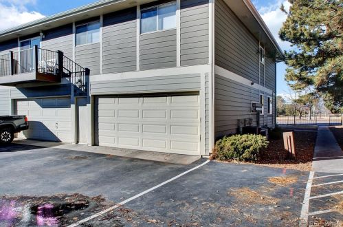 1250 Monaco Pkwy, Denver CO  80224-2841 exterior