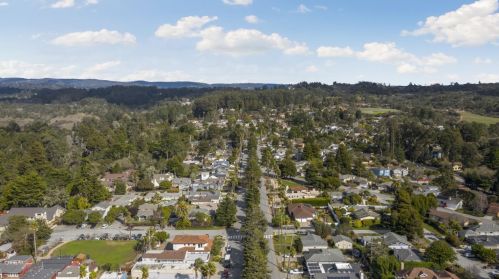 304 Playa Blvd, Watsonville, CA 95076-1793