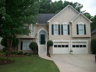 619 Overhill Dr, Holly Springs, GA 30189-2550