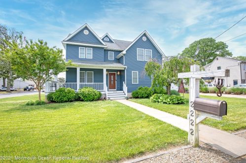 2222 Middle Ave, Point Pleasant Beach, NJ 08742-5138