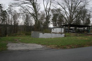 1700 Adams St, Athens, TN 37303-1906