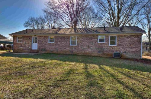 45 Rainwood Cir, Silver Creek, GA 30173-2678