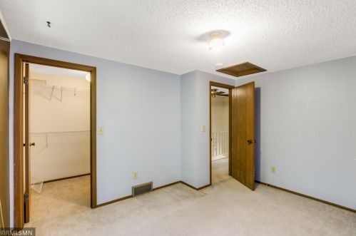 1486 Granada Ave, Saint Paul MN  55128-4225 exterior