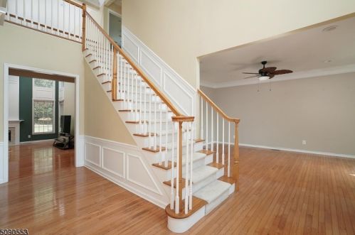 143 Top Of The World Way, Green Brook, NJ 08812-1845