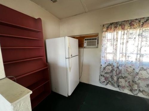 2270 Mt Vernon Ave, Riverside CA  92507-4624 exterior