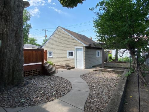 369 Brimhall St, Saint Paul MN  55105-2504 exterior