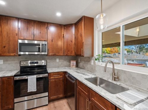 670 Brentwood St, Denver CO  80214-4450 exterior