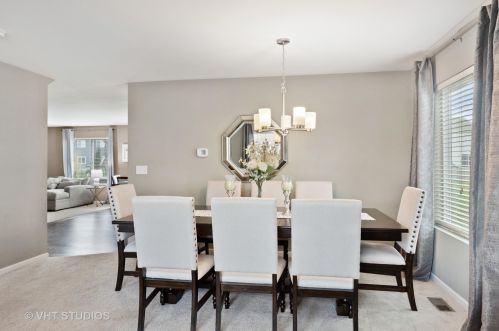 1353 Padre Island Ln, Pingree Grove IL  60140-2021 exterior
