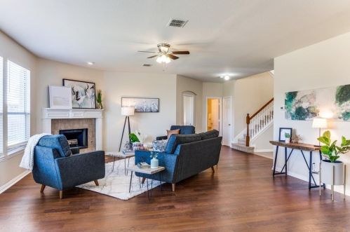 4406 Carlton Dr, Garland TX 75043-7299 exterior