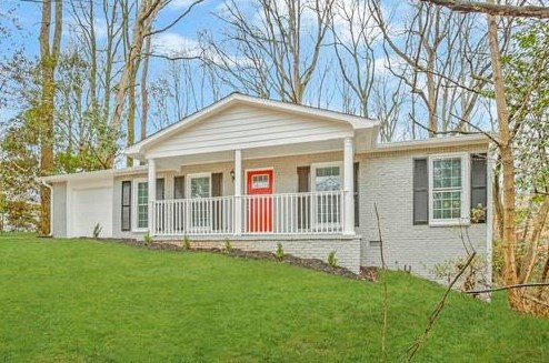 3966 Admiral Dr, Atlanta GA  30341-1822 exterior