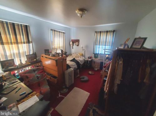 242 4 St, Bangor PA 18013-1816 exterior