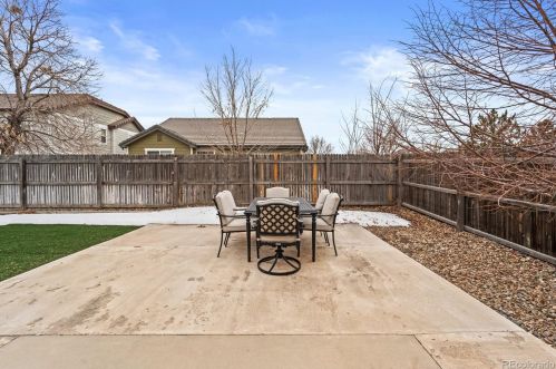 16196 99th Pl, Denver CO  80022-7108 exterior