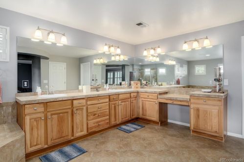 5424 Haleyville Way, Denver CO  80016-4275 exterior