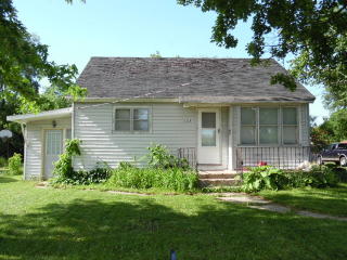 1119 1st Ave, Hillcrest, IL 61068-1845