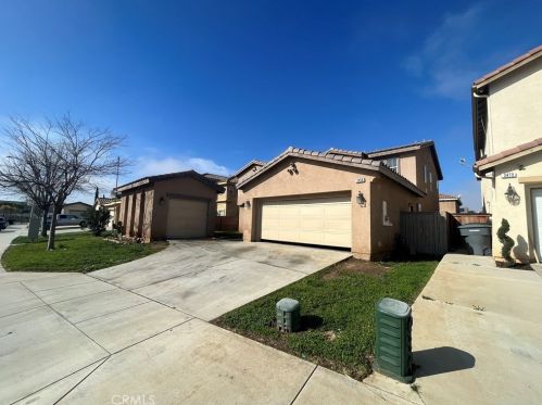 3458 Farm Ln, Perris, CA 92571-7614
