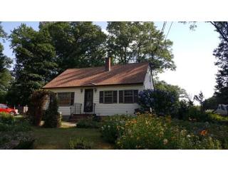 108 Forrest St, Plaistow, NH 03865-2612
