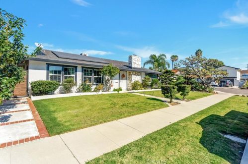 3929 Palm Ave, Orange, CA 92869-2816