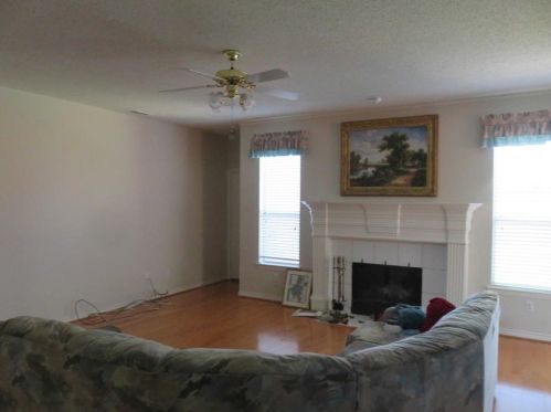 4429 English Oak Dr, Plano TX  75024-7257 exterior