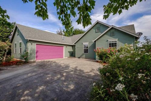 1598 Bentley St, Monmouth, OR 97361-1764