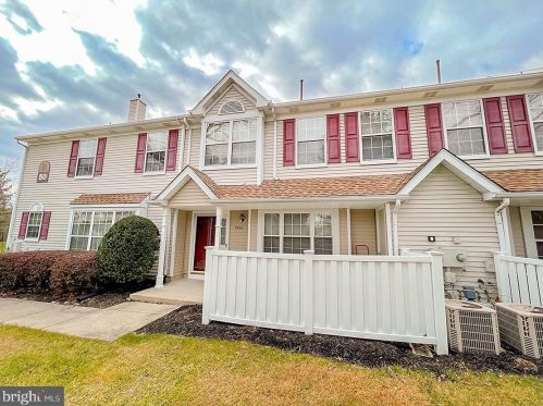 5006 Aberdeen Ln, Blenheim, NJ 08012-5609