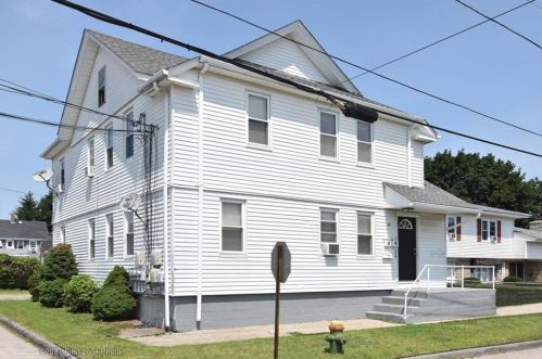 44 Lafayette St, Providence, RI 02919-2751