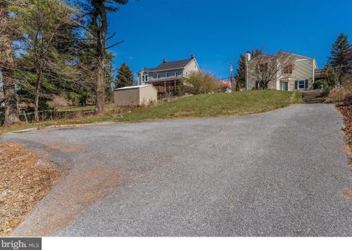 6819 Vale Summit Ln, Middletown MD  21769-6637 exterior