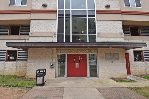 711 26th St, Austin TX  78705-4468 exterior