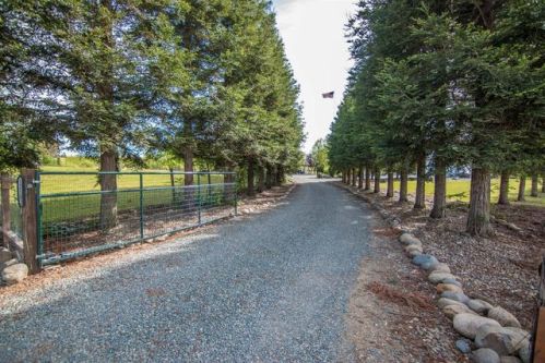 12182 Clay Station Rd, Clay, CA 95638-9722