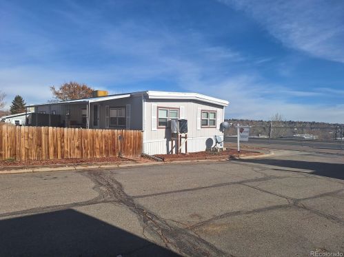 2605 Pheasant St, Denver, CO 80260-5750