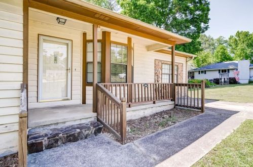 226 Ashland Dr, Stockbridge, GA 30281-1767