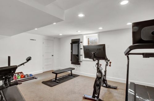 815 4th Ave, Denver CO  80218-3772 exterior