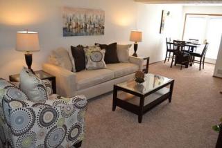 7795 Pinney Hill Ct, Columbus OH  43085-4877 exterior