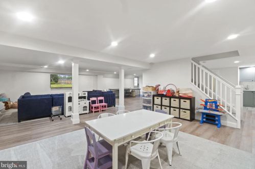 102 Bellehahn Ct, Severna Park MD  21146-4804 exterior