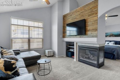 3734 Ponderosa Ct, Greeley, CO 80620-9330