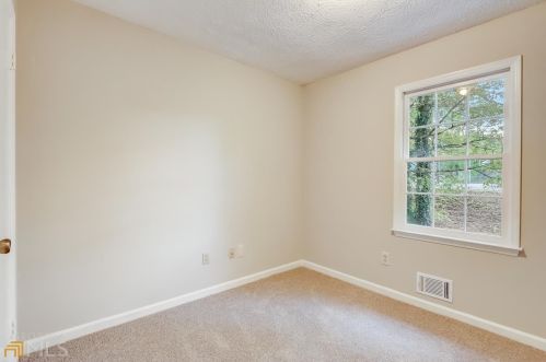 557 Oglesby Bridge Rd, Conyers GA  30094-4145 exterior
