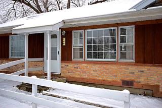 209 Plainfield Rd, Oak Brook IL  60525-3400 exterior