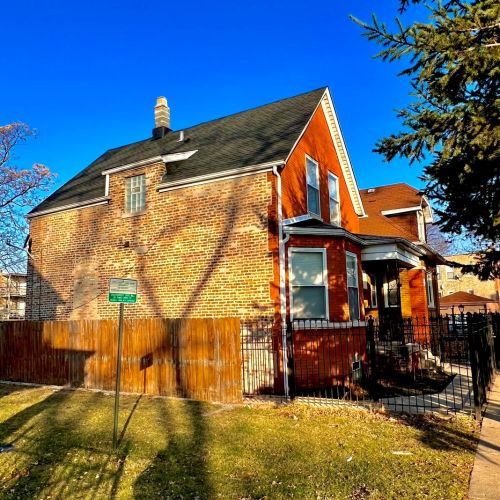 534 Lawndale Ave, Chicago, IL 60624-1224