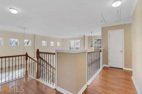 5665 Baffin Rd, Atlanta GA  30349-7051 exterior