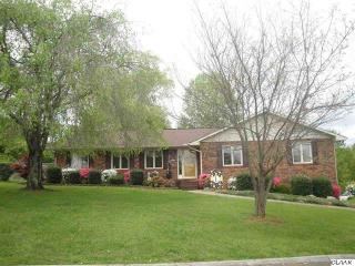 974 Cedar Trace Ln, Morristown, TN 37814-1414