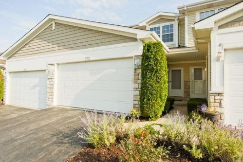 25915 Derby Dr, Monee, IL 60449-8085