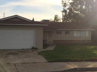 482 Pico Ave, Clovis, CA 93612-4241
