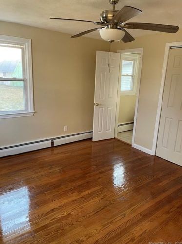 75 Deming St, Wapping CT  06074-3613 exterior