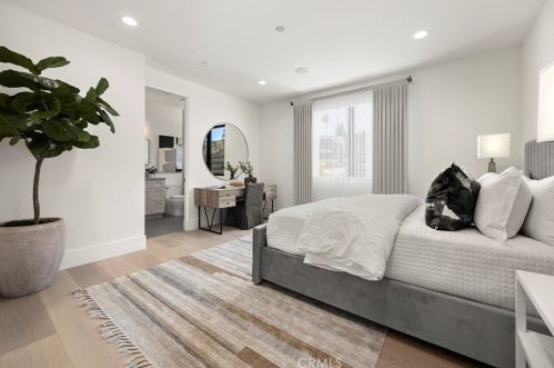 7663 Corto Rd, Anaheim CA  92808-1348 exterior