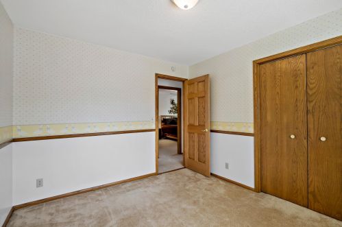 14145 Guthrie Ave, Saint Paul MN  55124-6752 exterior