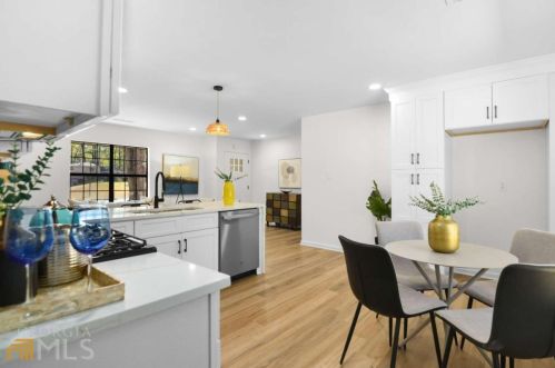 3417 Collier Ct, Atlanta GA  30331-1510 exterior